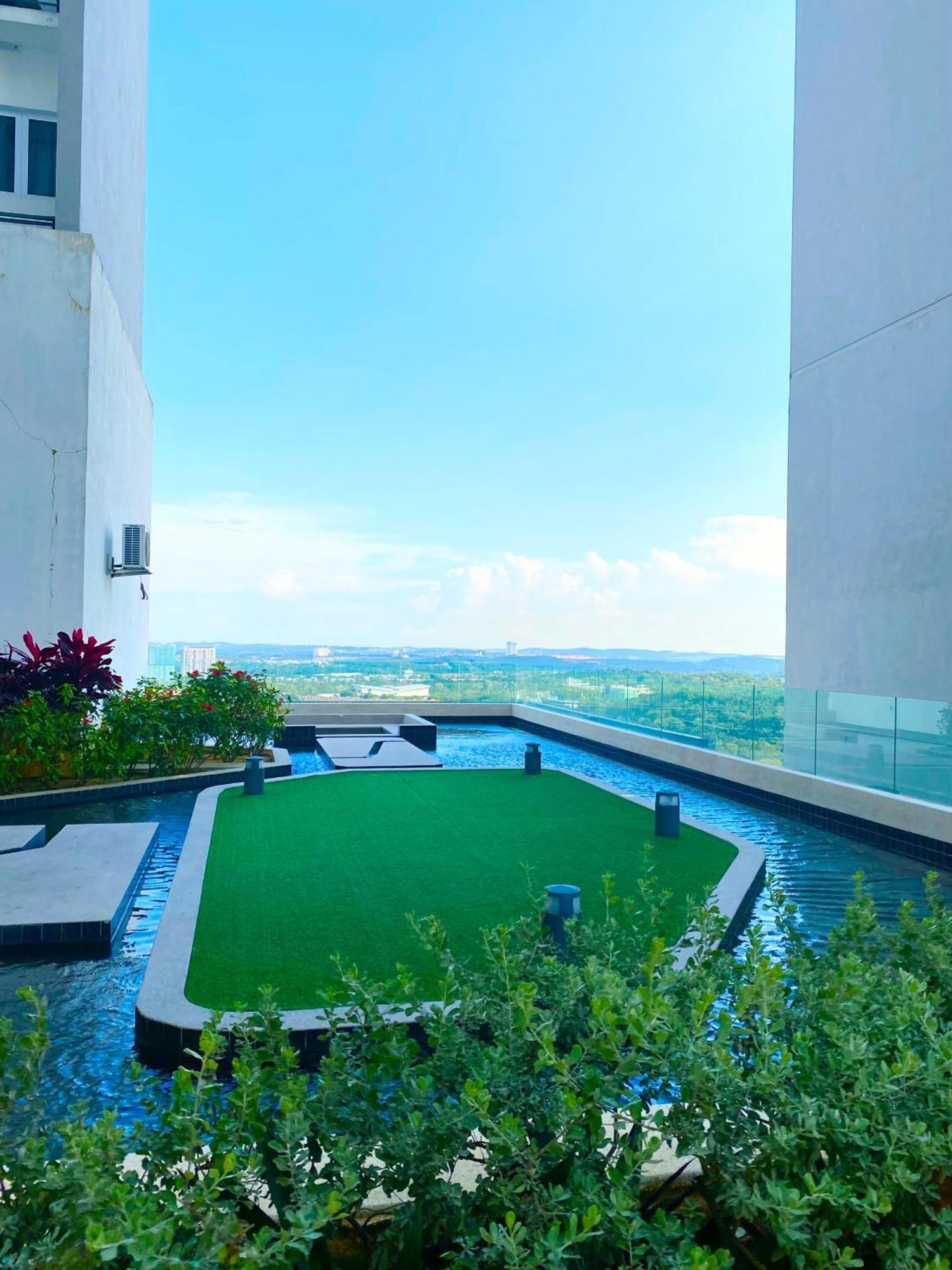 Pool View At Mesahill By D'kay Homes, Near Usim Klia Apartment Nilai