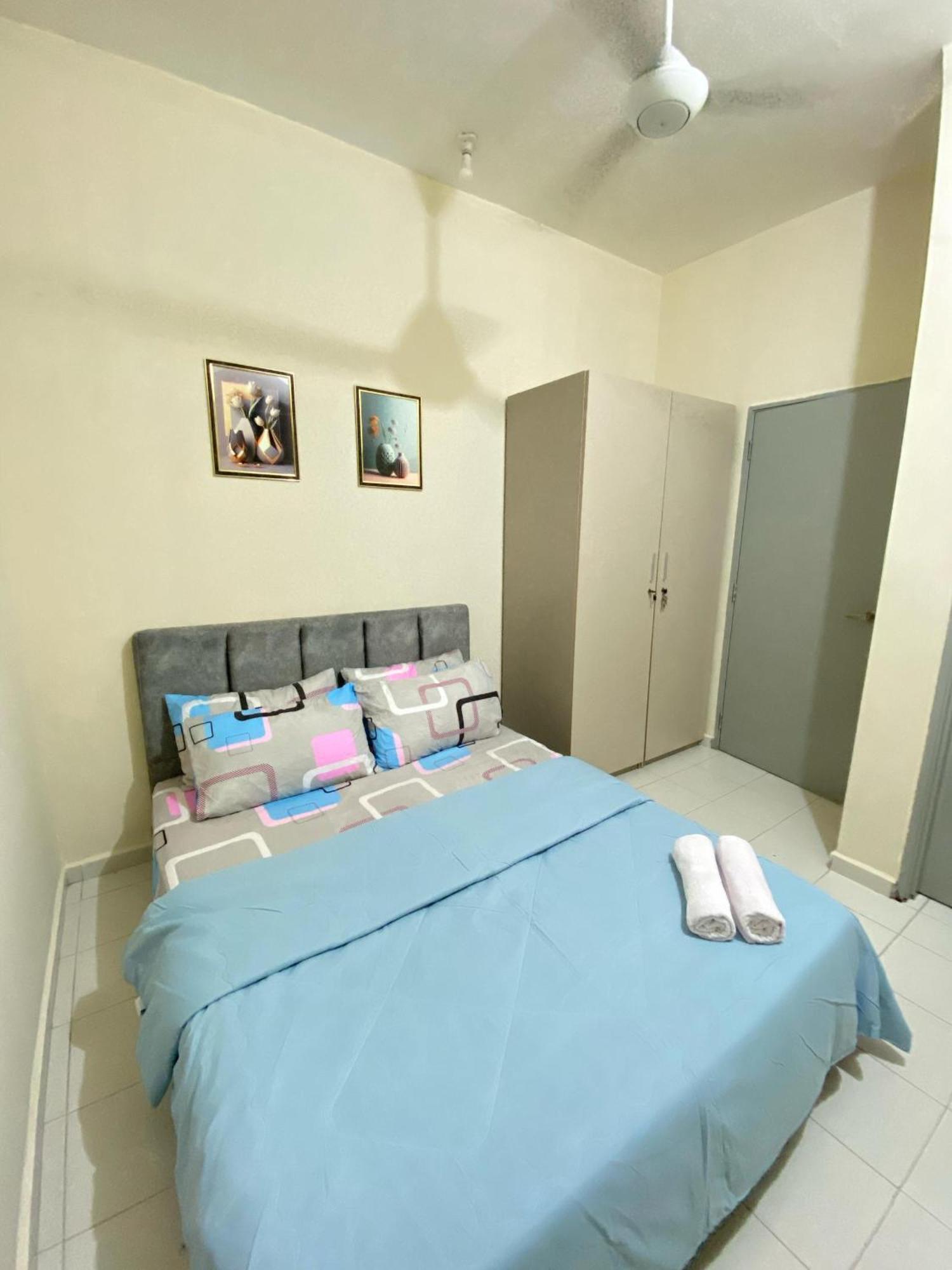 Apartment Pool View At Mesahill By D'kay Homes, Near Usim Klia Nilai