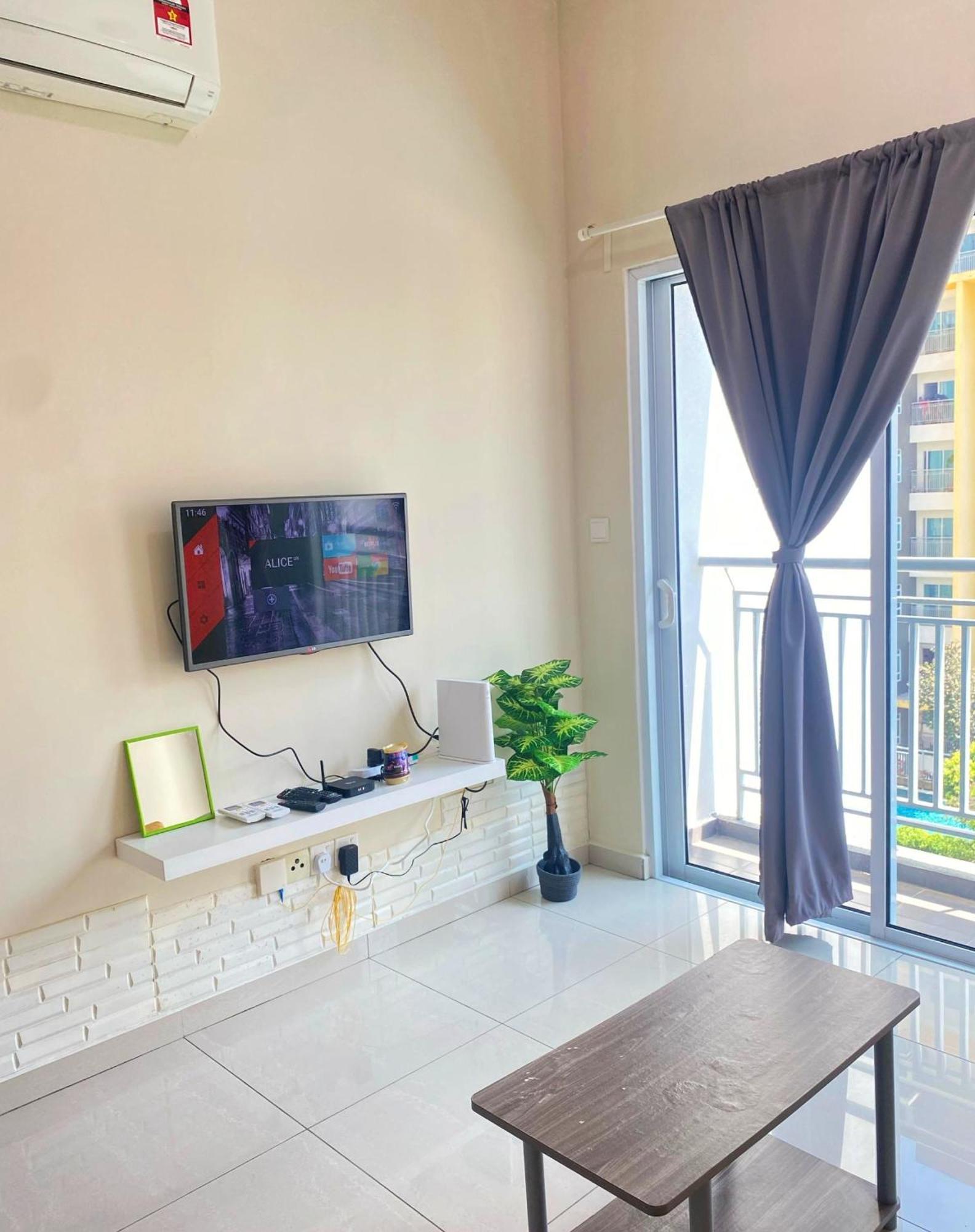 Apartment Pool View At Mesahill By D'kay Homes, Near Usim Klia Nilai